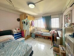 Blk 446 Hougang Avenue 8 (Hougang), HDB Executive #451959761
